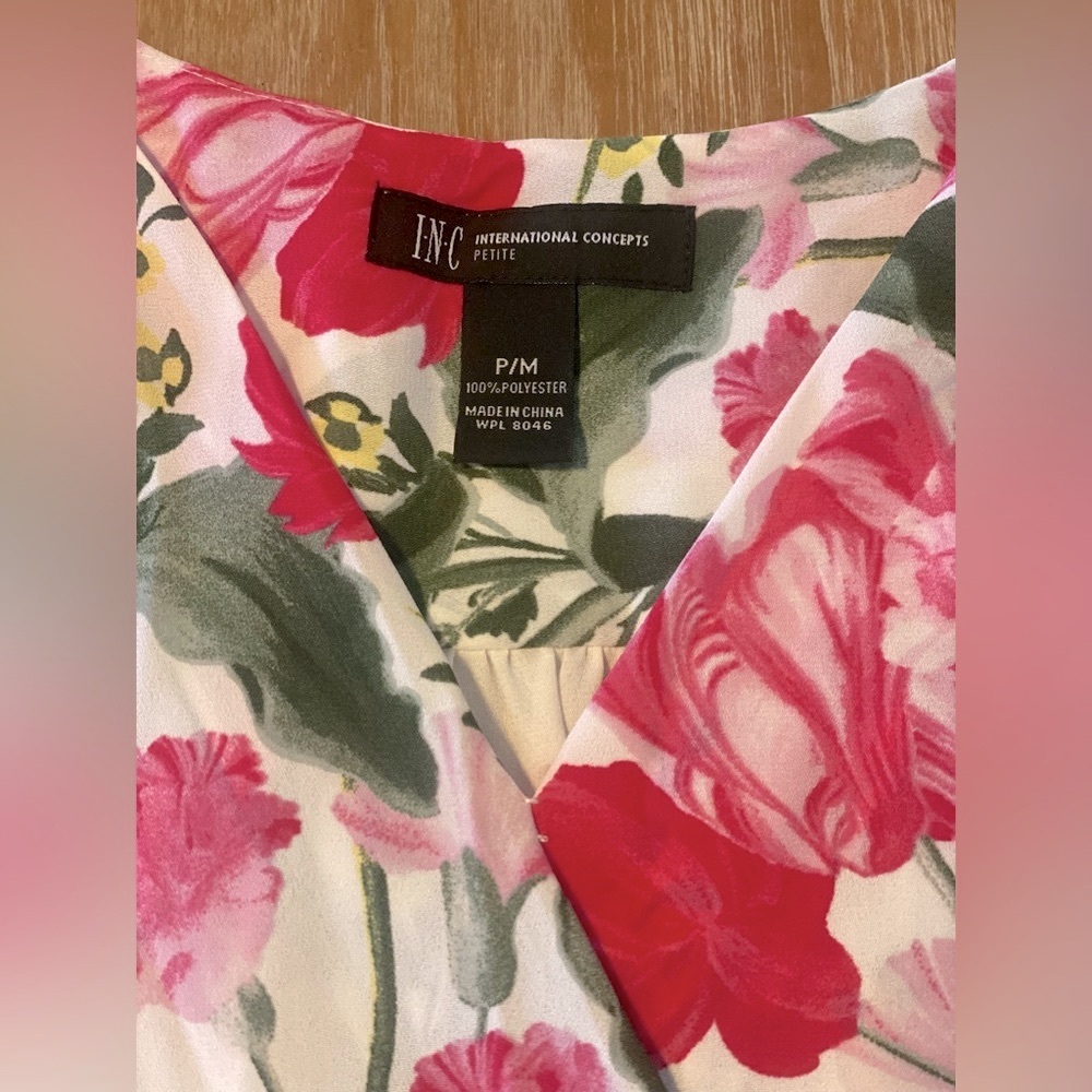 INC Floral Split-Sleeve Pull-Over Blouse - Picture 3 of 7
